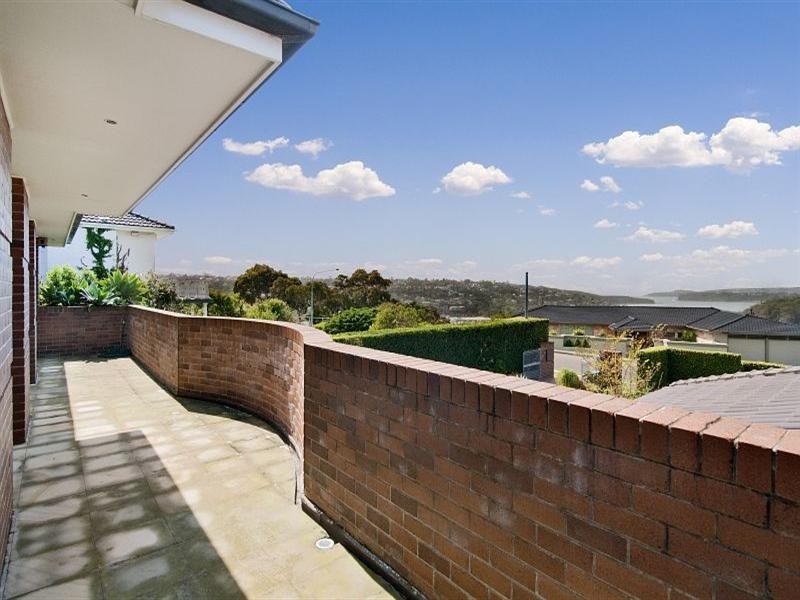 52 Edgecliff Esplanade, Seaforth NSW 2092