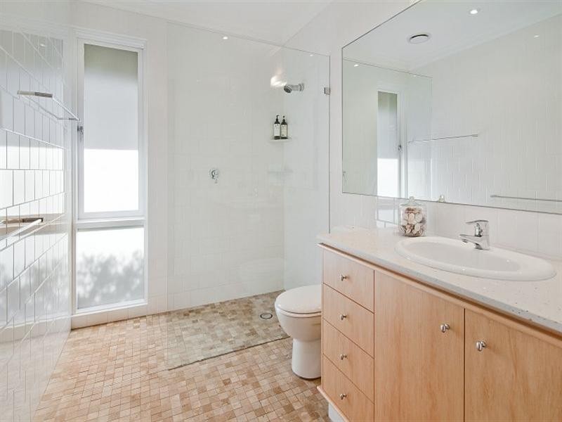 52 Edgecliff Esplanade, Seaforth NSW 2092