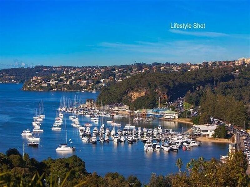 52 Edgecliff Esplanade, Seaforth NSW 2092