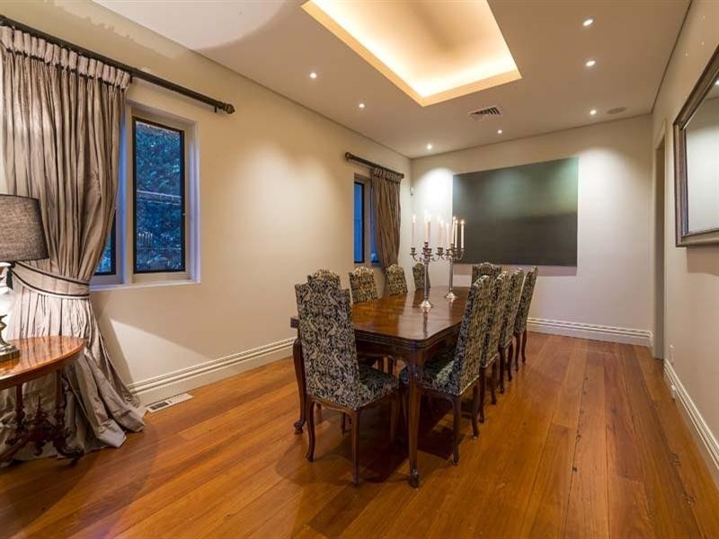 28 The Grove, Mosman NSW 2088