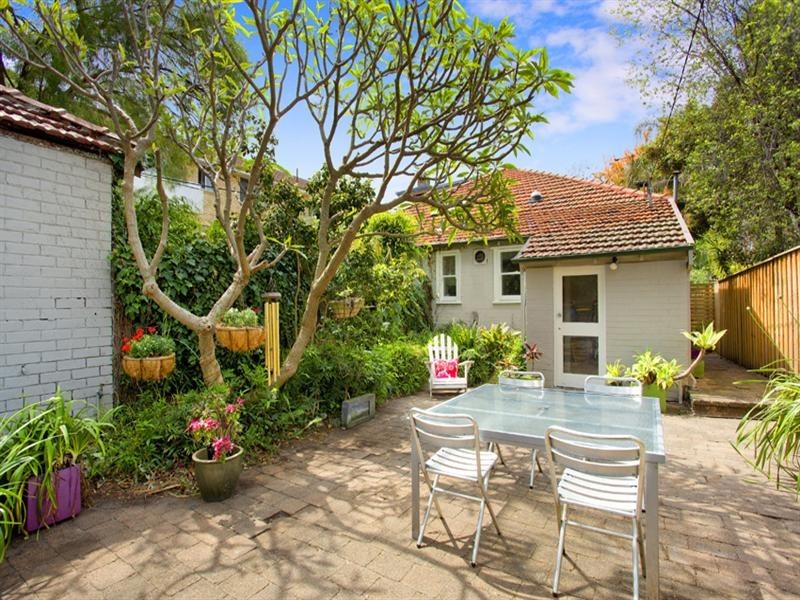 16 Vale Street, Cammeray NSW 2062