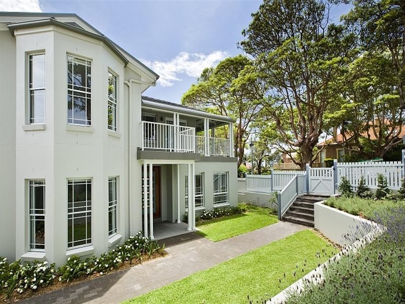51 Middle Head Road, Mosman NSW 2088