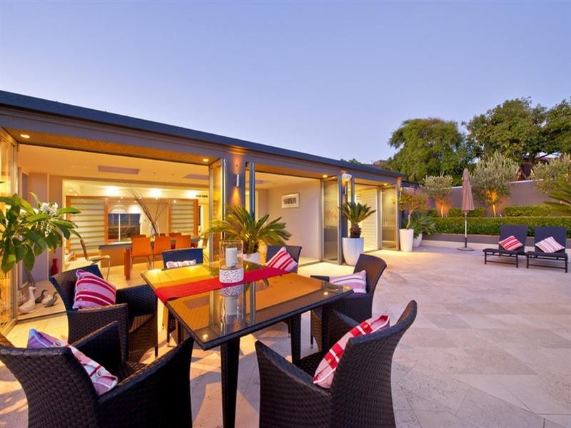 Apartment 8, 2 Hayes Street, Neutral Bay NSW 2089