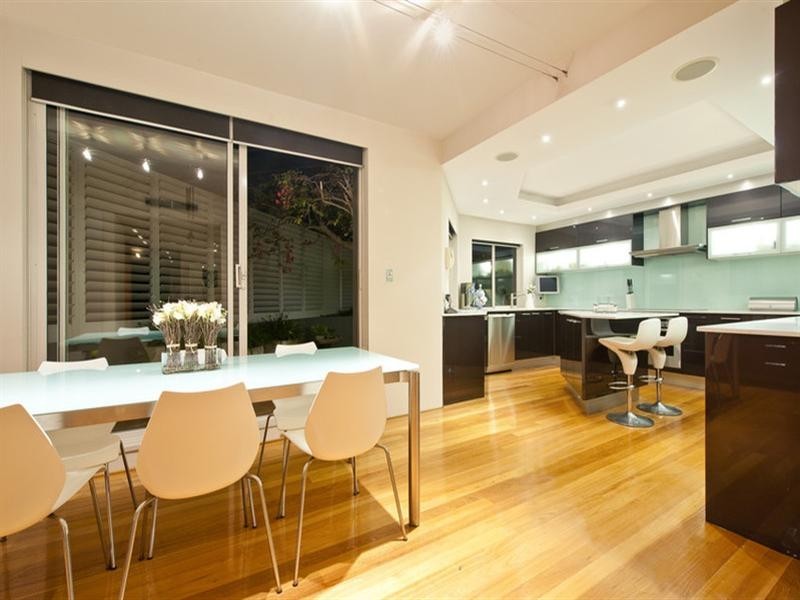 Apartment 8, 2 Hayes Street, Neutral Bay NSW 2089