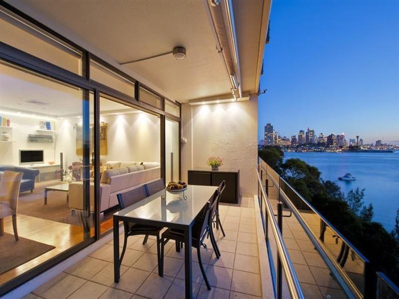 10/2 Munro Street, Mcmahons Point NSW 2060