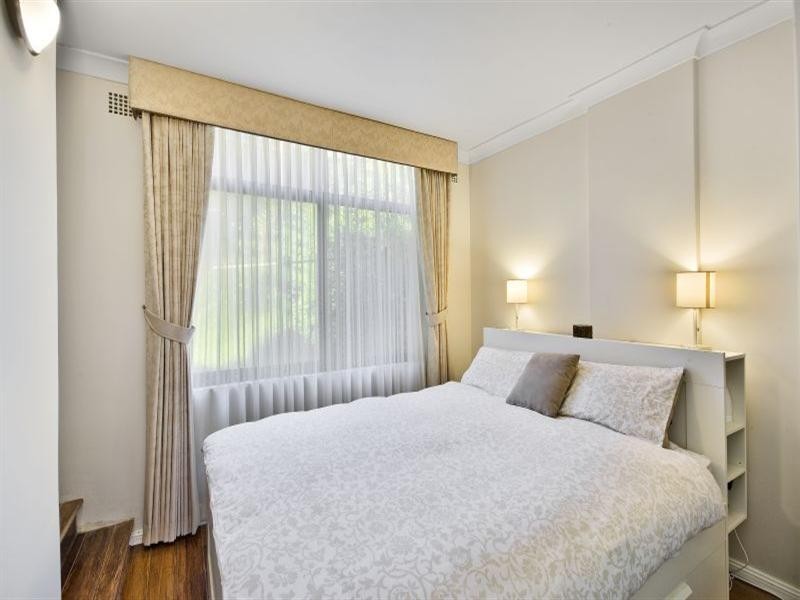 24/22 WARUDA Street, Kirribilli NSW 2061