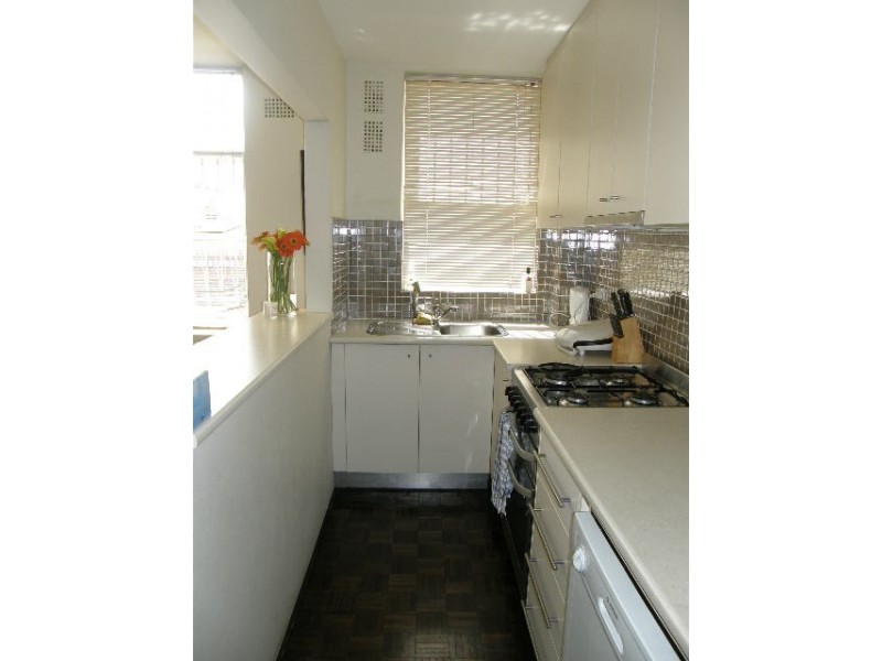 2/824 Military Road, Mosman NSW 2088