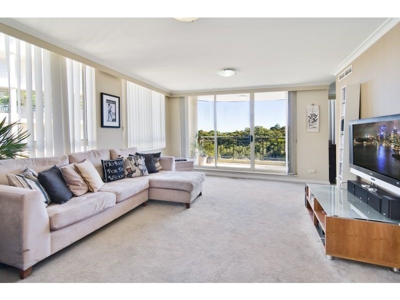 8A/2 Gasworks Road, Waverton NSW 2060