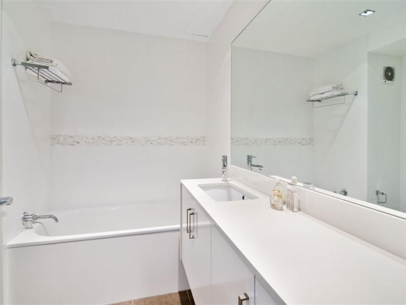 6/192 Ben Boyd Road, Neutral Bay NSW 2089