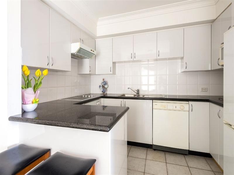 20/69 Bradleys Head Road, Mosman NSW 2088