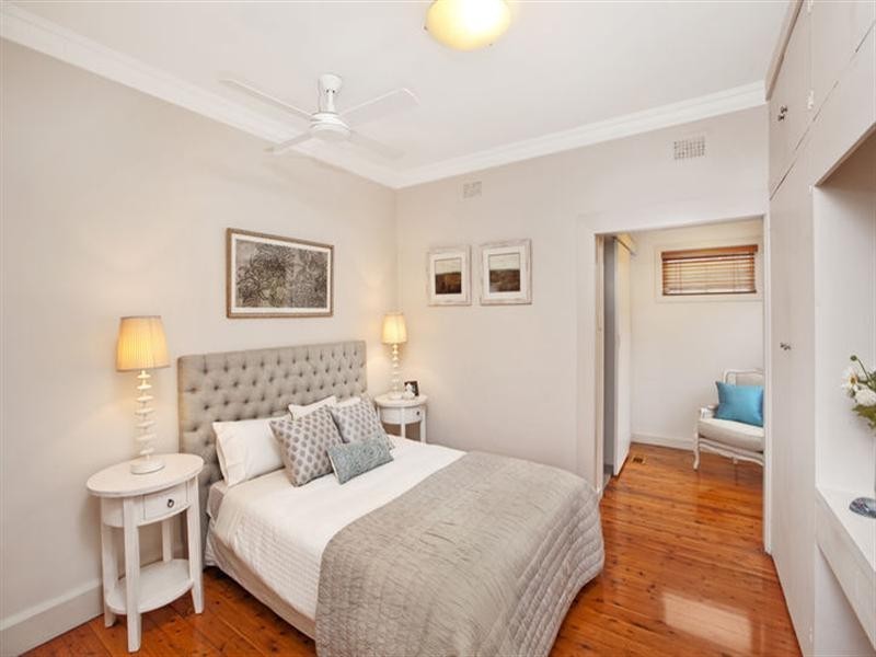 23 Robert Street, Willoughby NSW 2068