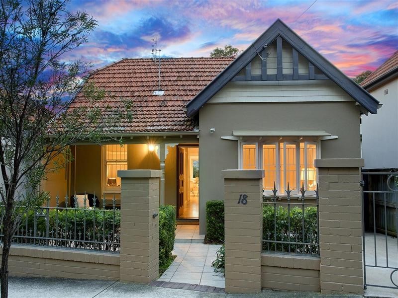 18 Raymond Road, Neutral Bay NSW 2089