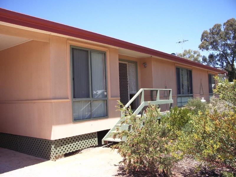 4-6 Brompton Street, Bordertown SA 5268