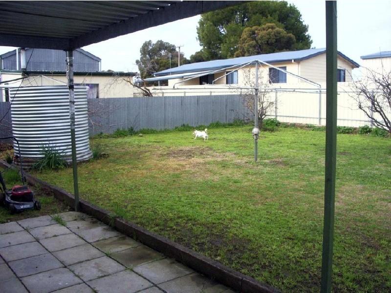 10 Oliver, Bordertown SA 5268