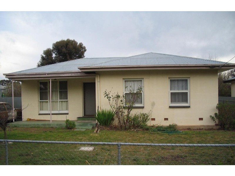 7 Elizabeth Avenue, Bordertown SA 5268