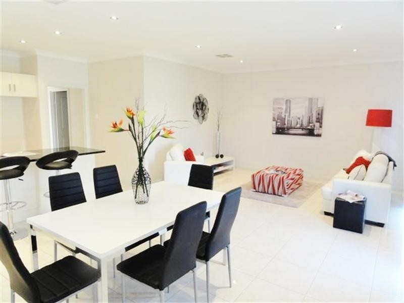 5 South Parade, Seaton SA 5023