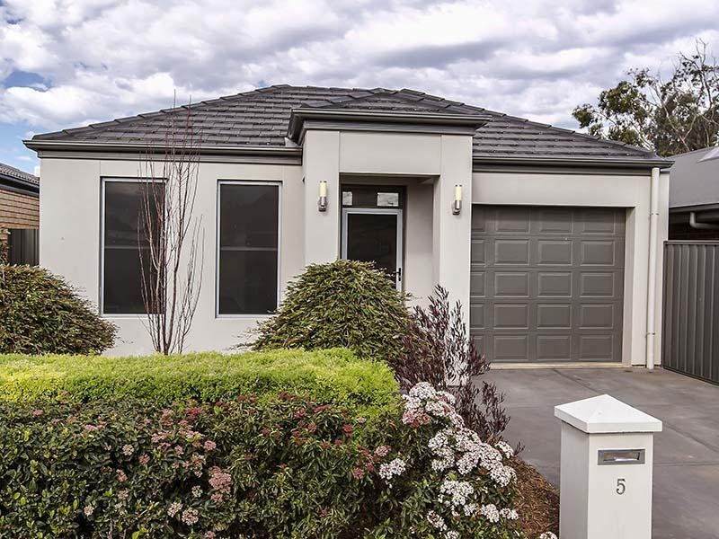 5 Parker Avenue, Seaton SA 5023