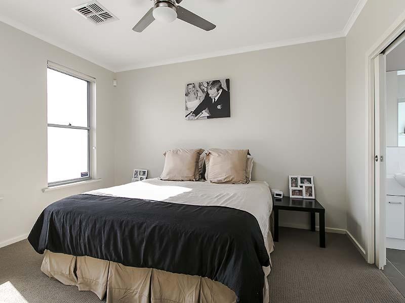 5 Parker Avenue, Seaton SA 5023