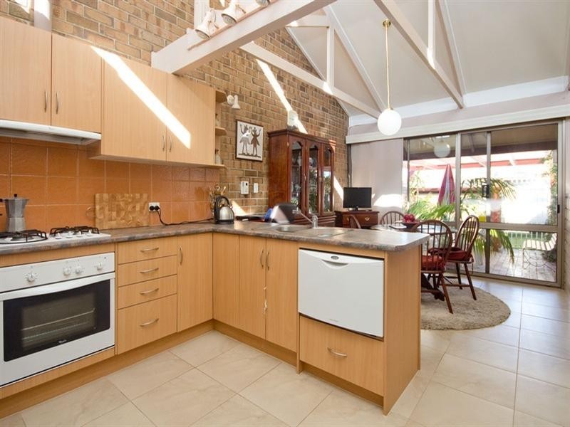 5 Beth Court, Pennington SA 5013