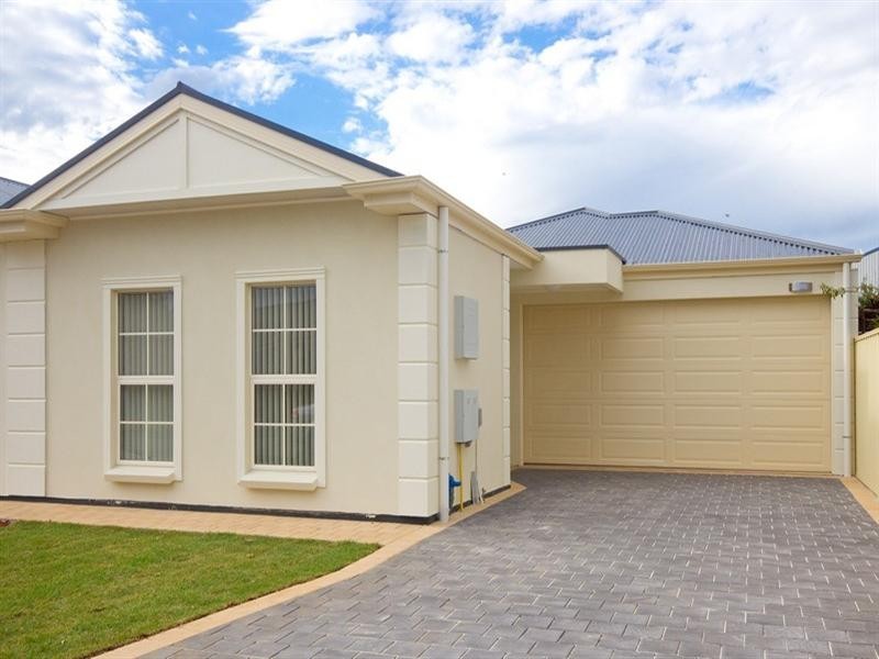 21a Broadford Crescent, Findon SA 5023