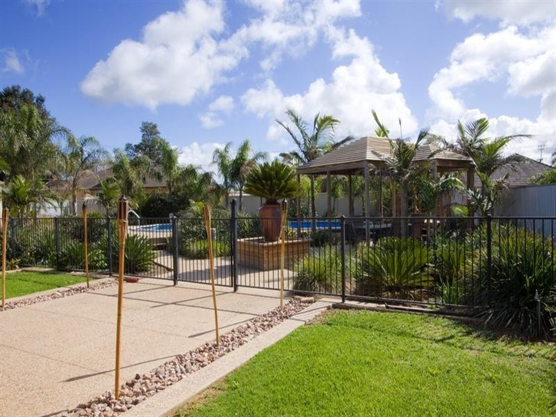 49 Dumfries Avenue, Seaton SA 5023