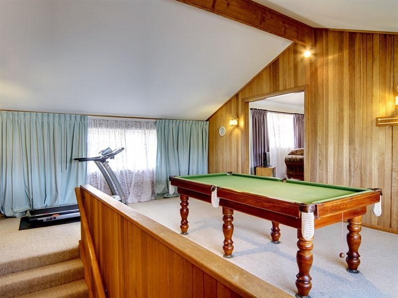 14 Meakin Terrace, Seaton SA 5023