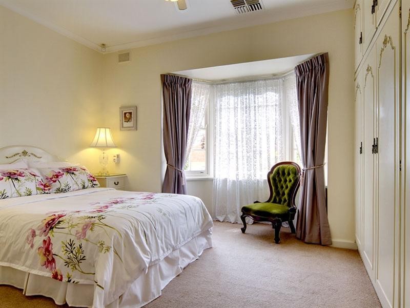 14 Meakin Terrace, Seaton SA 5023