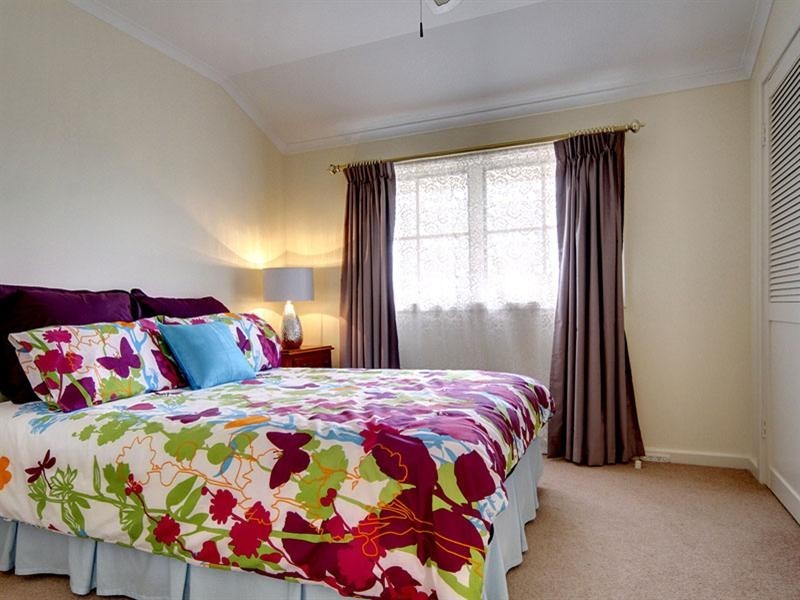 14 Meakin Terrace, Seaton SA 5023