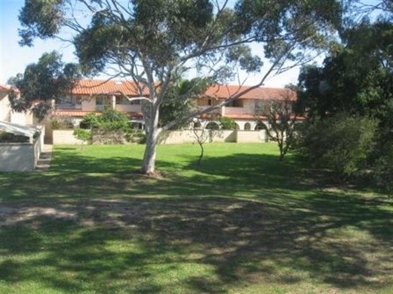 UNIT 12/3 MOOLOOLA Way, West Lakes Shore SA 5020