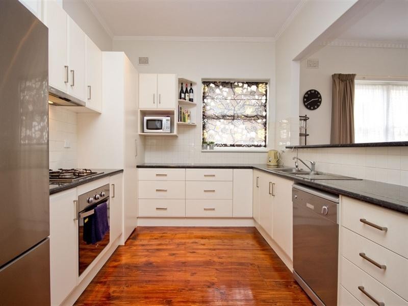 6 Squires Avenue, Seaton SA 5023