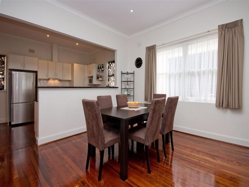 6 Squires Avenue, Seaton SA 5023