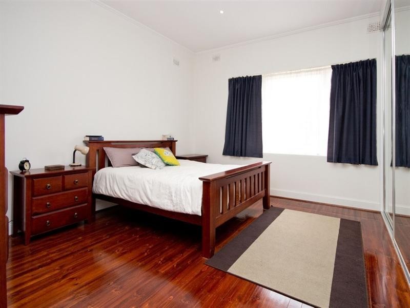 6 Squires Avenue, Seaton SA 5023