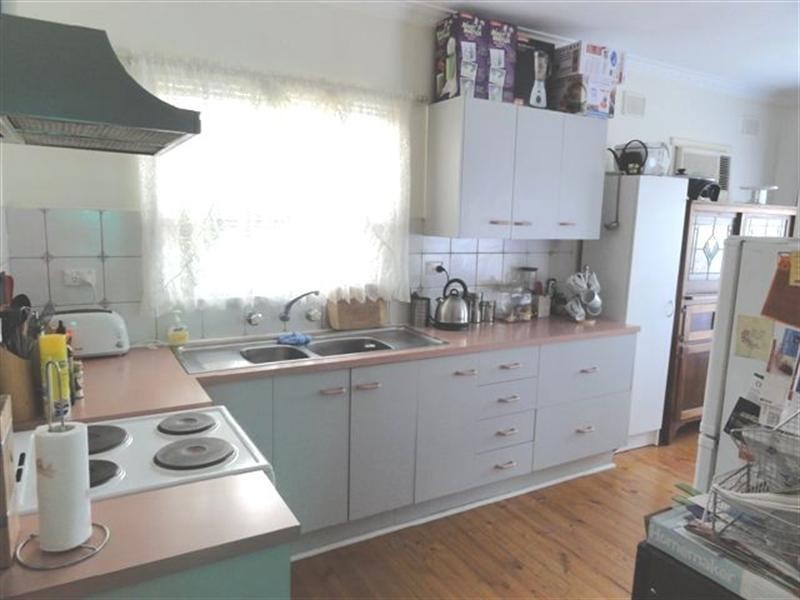 13 Maple Avenue, Royal Park SA 5014