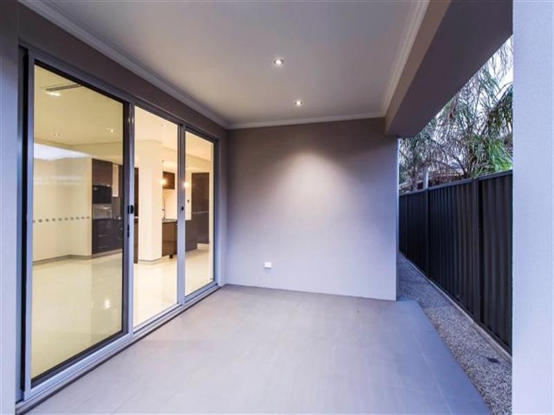 46a Lakeview Avenue, West Lakes SA 5021