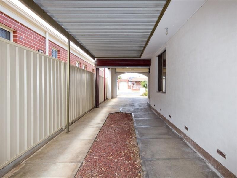136 Cedar Avenue, Royal Park SA 5014