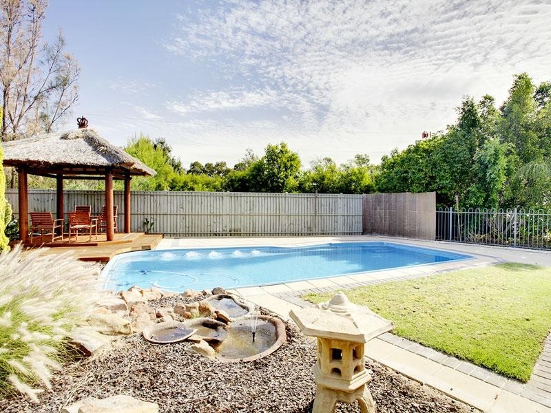 21 Sandpiper Chase, Mawson Lakes SA 5095