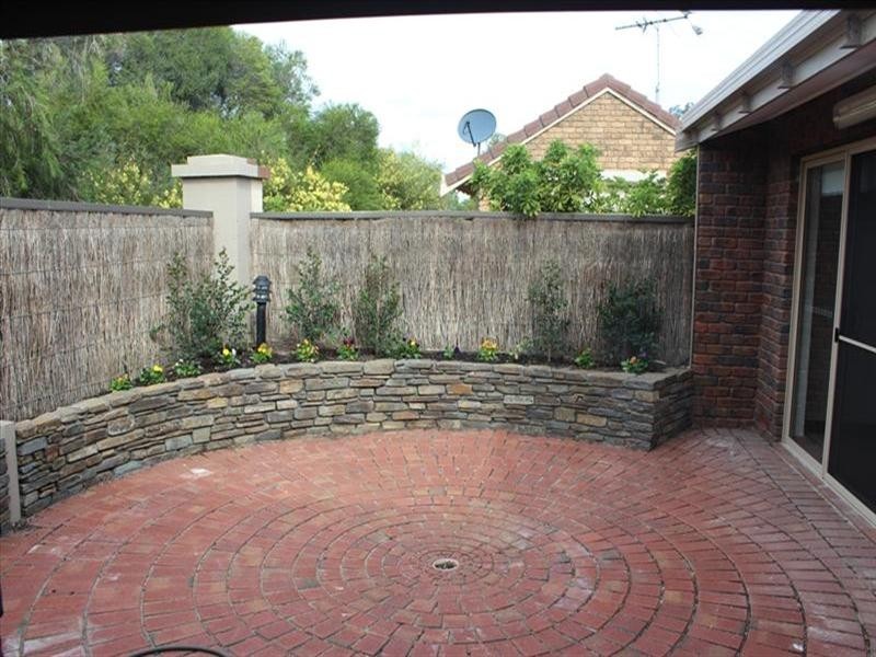 11 Anna Court, West Lakes SA 5021