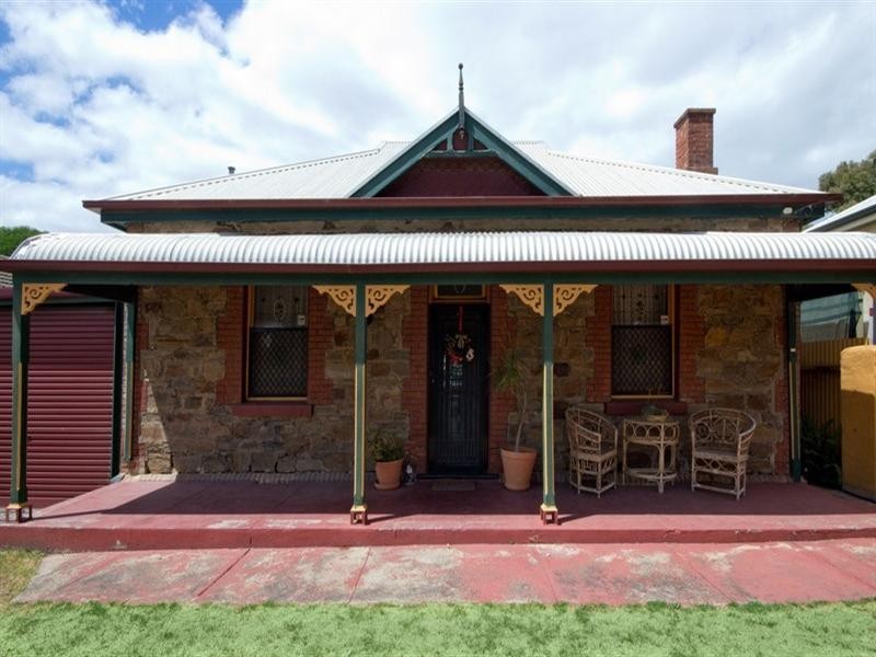 14 Lee Terrace, Rosewater SA 5013