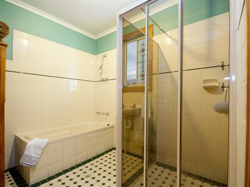 14 Lee Terrace, Rosewater SA 5013