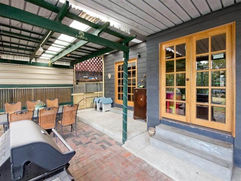 14 Lee Terrace, Rosewater SA 5013