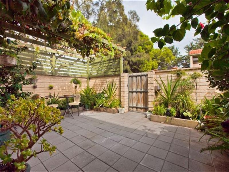 Unit 6/20 Edwin Street, West Lakes Shore SA 5020