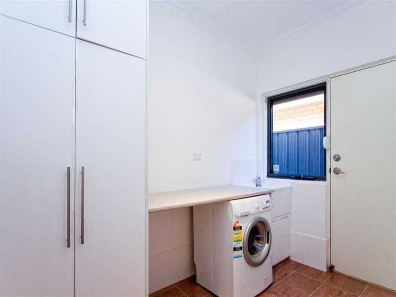 8c Fidock Avenue, Seaton SA 5023