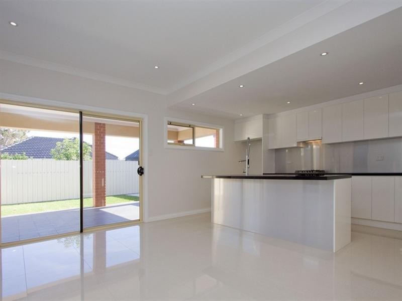 19 Honeyton Street, Seaton SA 5023
