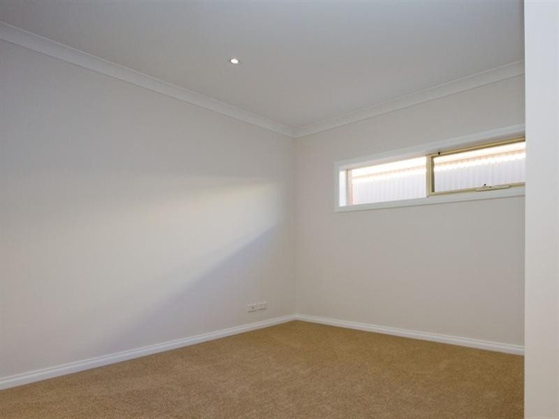 19 Honeyton Street, Seaton SA 5023