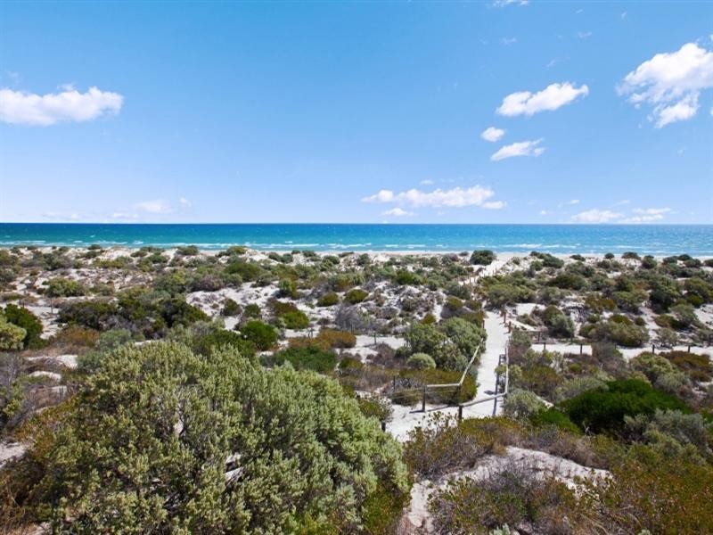 1/169 Military Road, Tennyson SA 5022