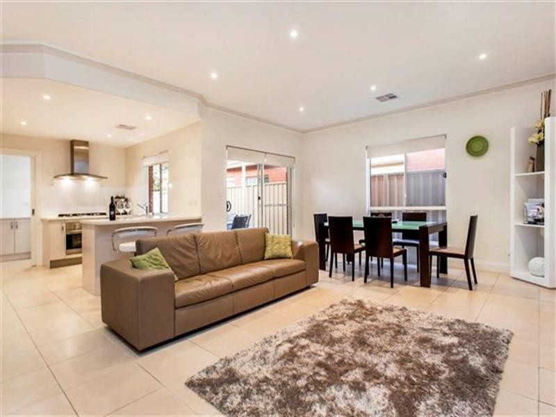 35 Selkirk Avenue, Seaton SA 5023
