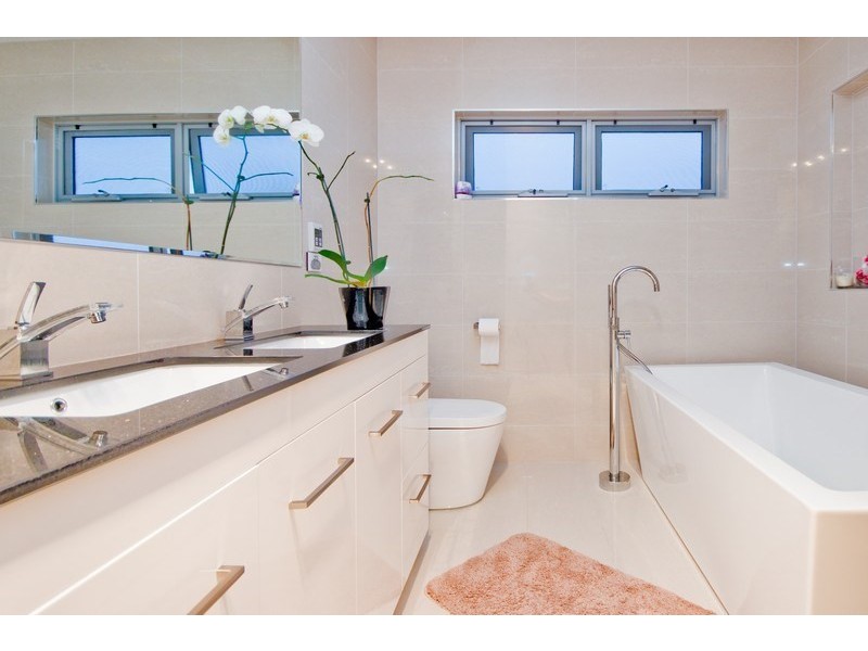 46 Lakeview Avenue, West Lakes SA 5021