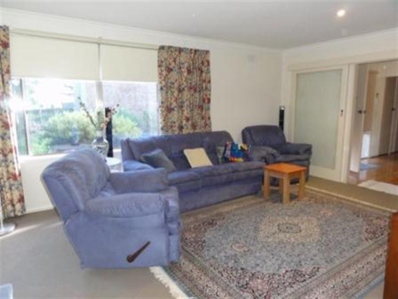 6 Pine Lodge Crest, Grange SA 5022