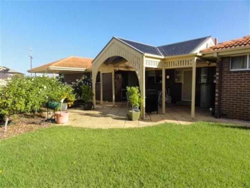 6 Pine Lodge Crest, Grange SA 5022