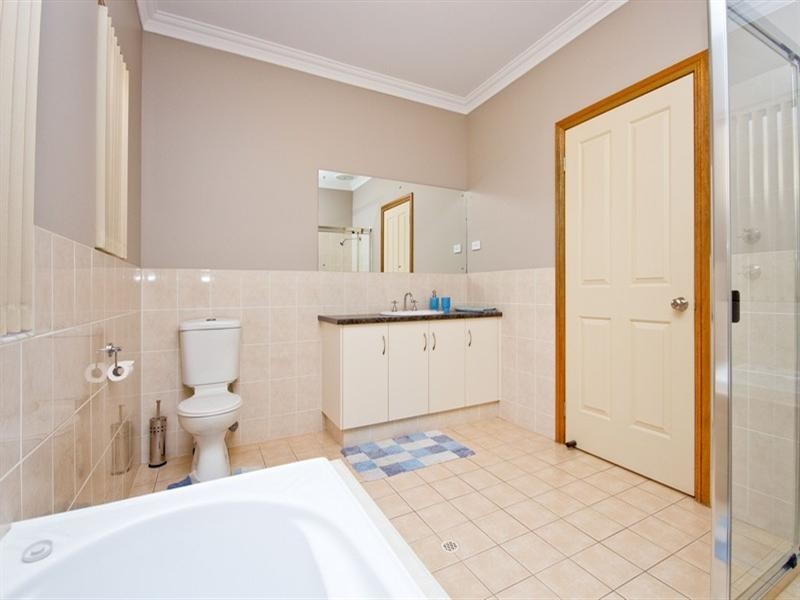 66 The Avenue, Athol Park SA 5012